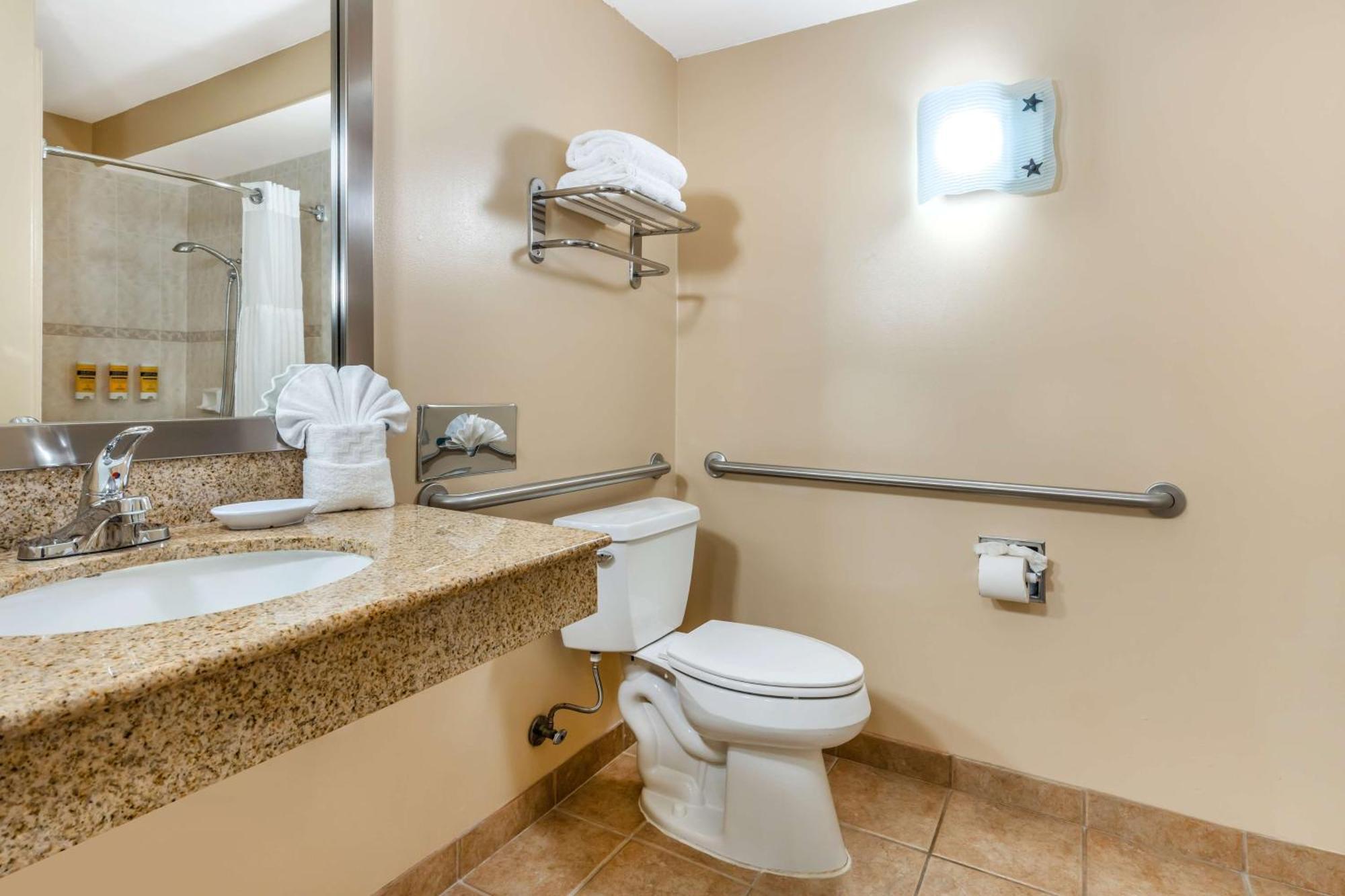 Best Western Plus Capitola By-The-Sea Inn & Suites Екстериор снимка