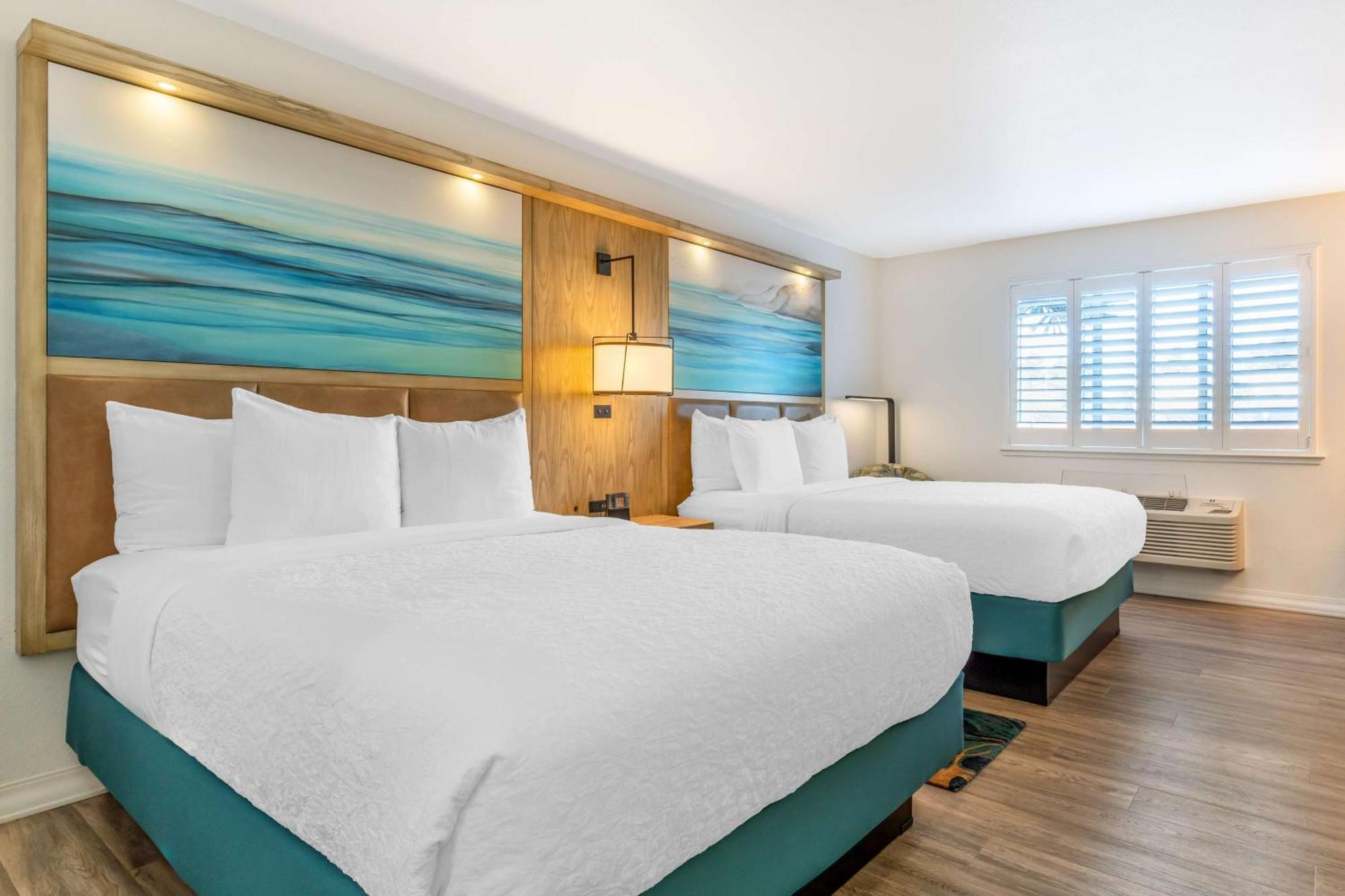 Best Western Plus Capitola By-The-Sea Inn & Suites Стая снимка
