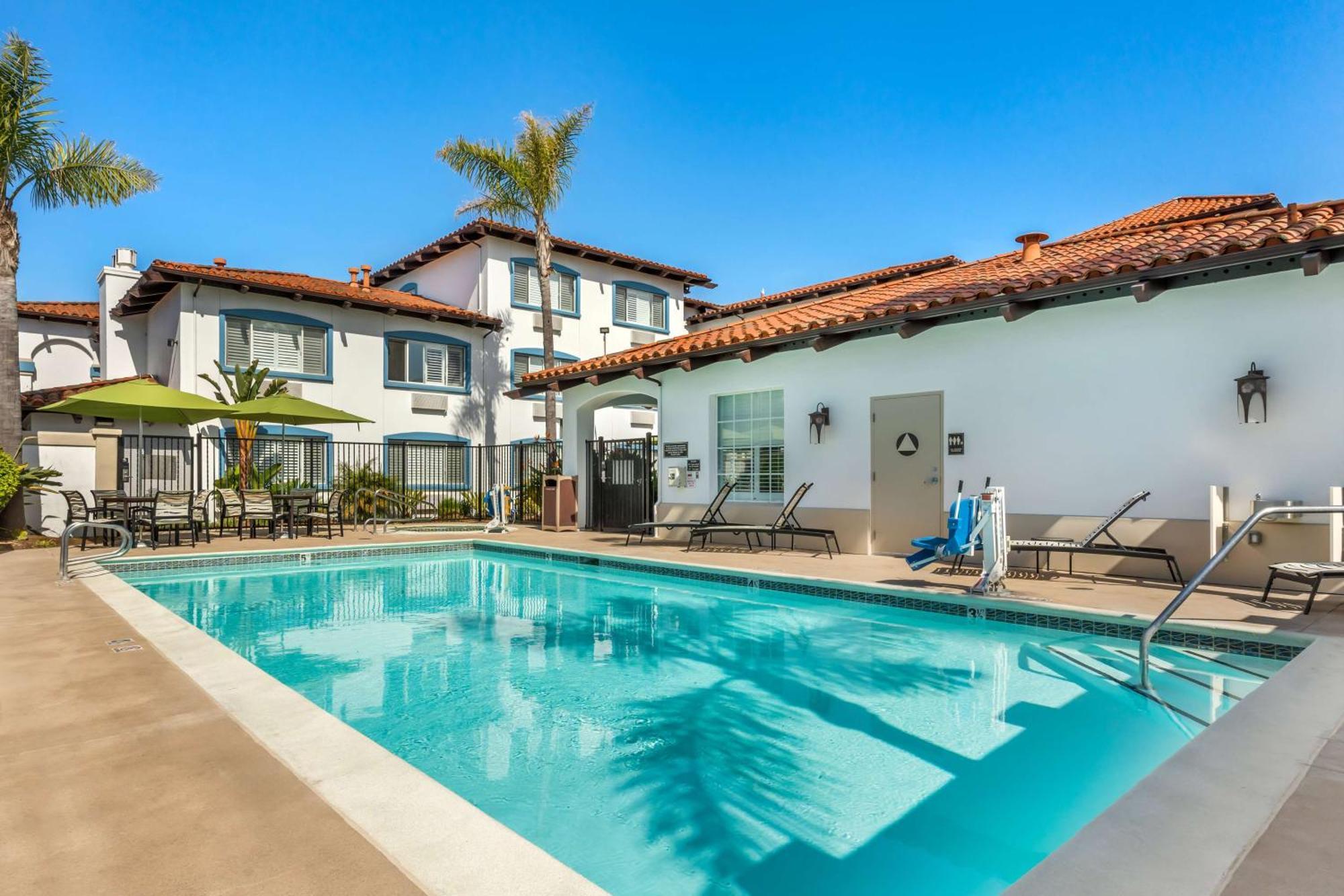 Best Western Plus Capitola By-The-Sea Inn & Suites Екстериор снимка