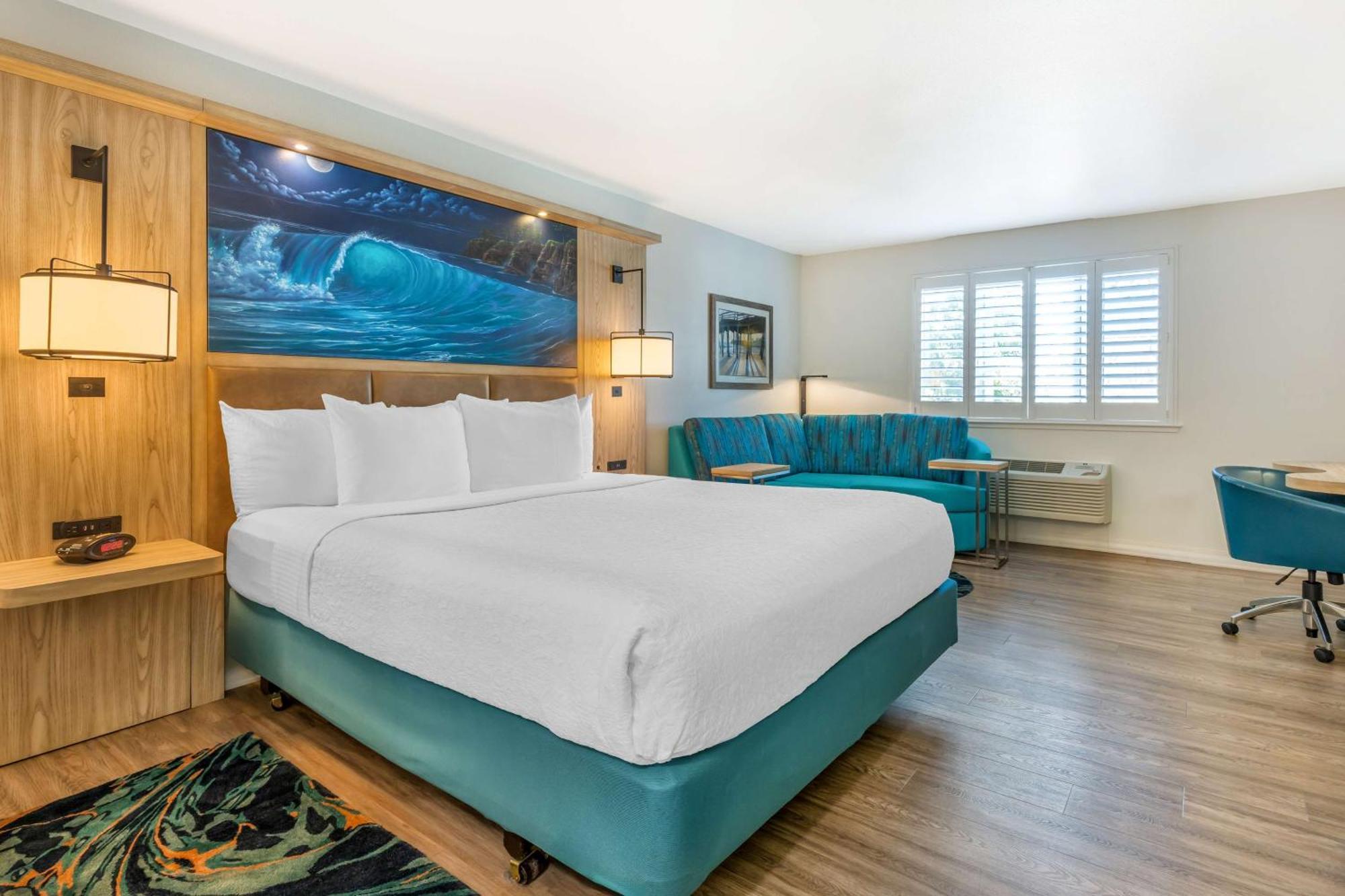 Best Western Plus Capitola By-The-Sea Inn & Suites Стая снимка