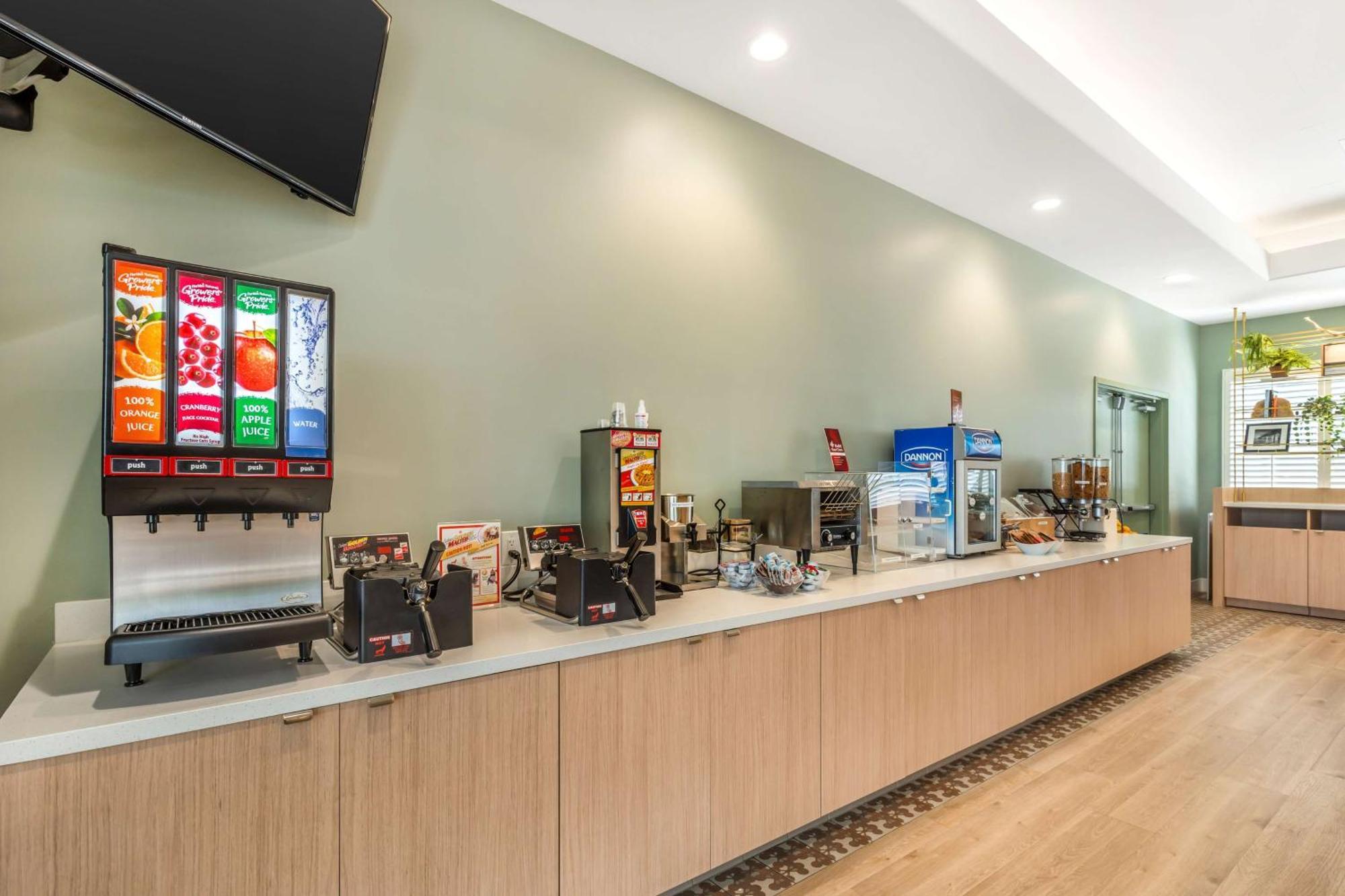 Best Western Plus Capitola By-The-Sea Inn & Suites Екстериор снимка